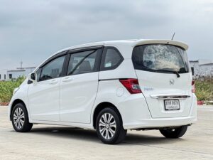 HONDA FREED แอร์หลัง
