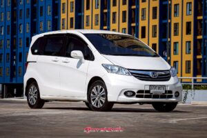 Honda Freed แอร์หลัง